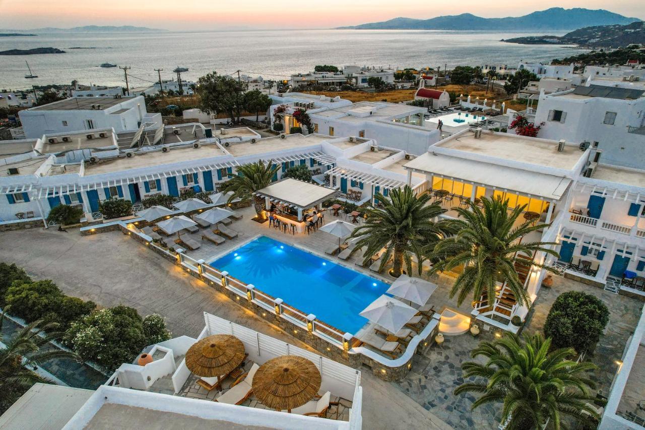 Petinaros Hotel 4*